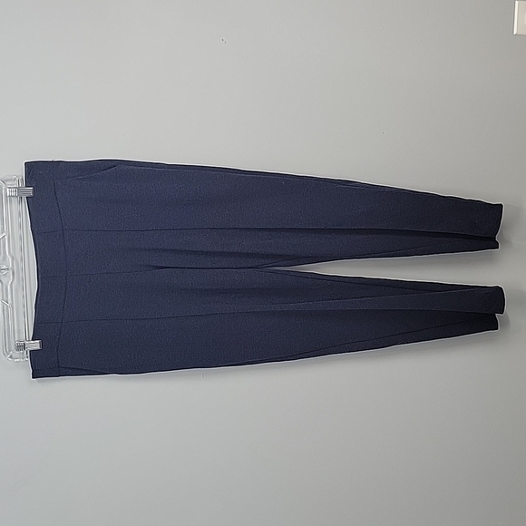 Kirkland Signature Soft Pull On Ponte Seamed Ankle  Blue Pants - Picture 1 of 7